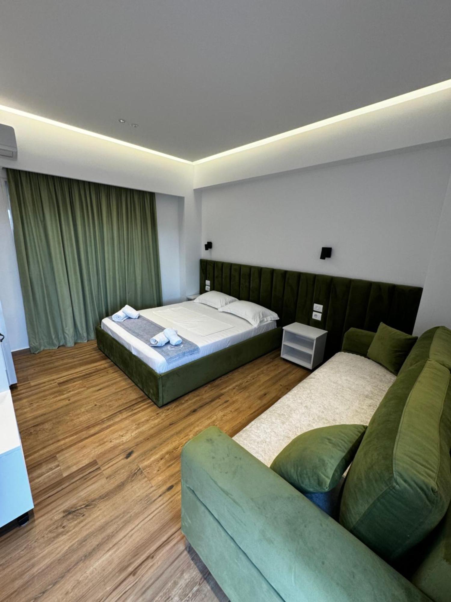 Zogaj Guesthouse Ksamil Extérieur photo